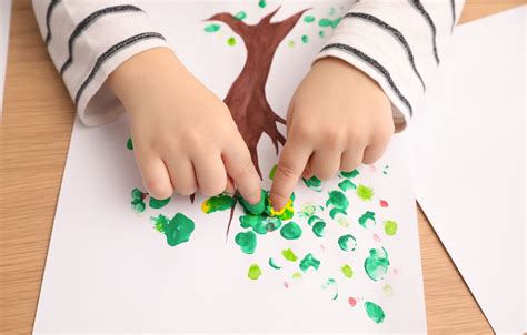 what paint to use for finger painting: Considering the vibrant hues and textures that can be achieved with watercolors in finger painting.